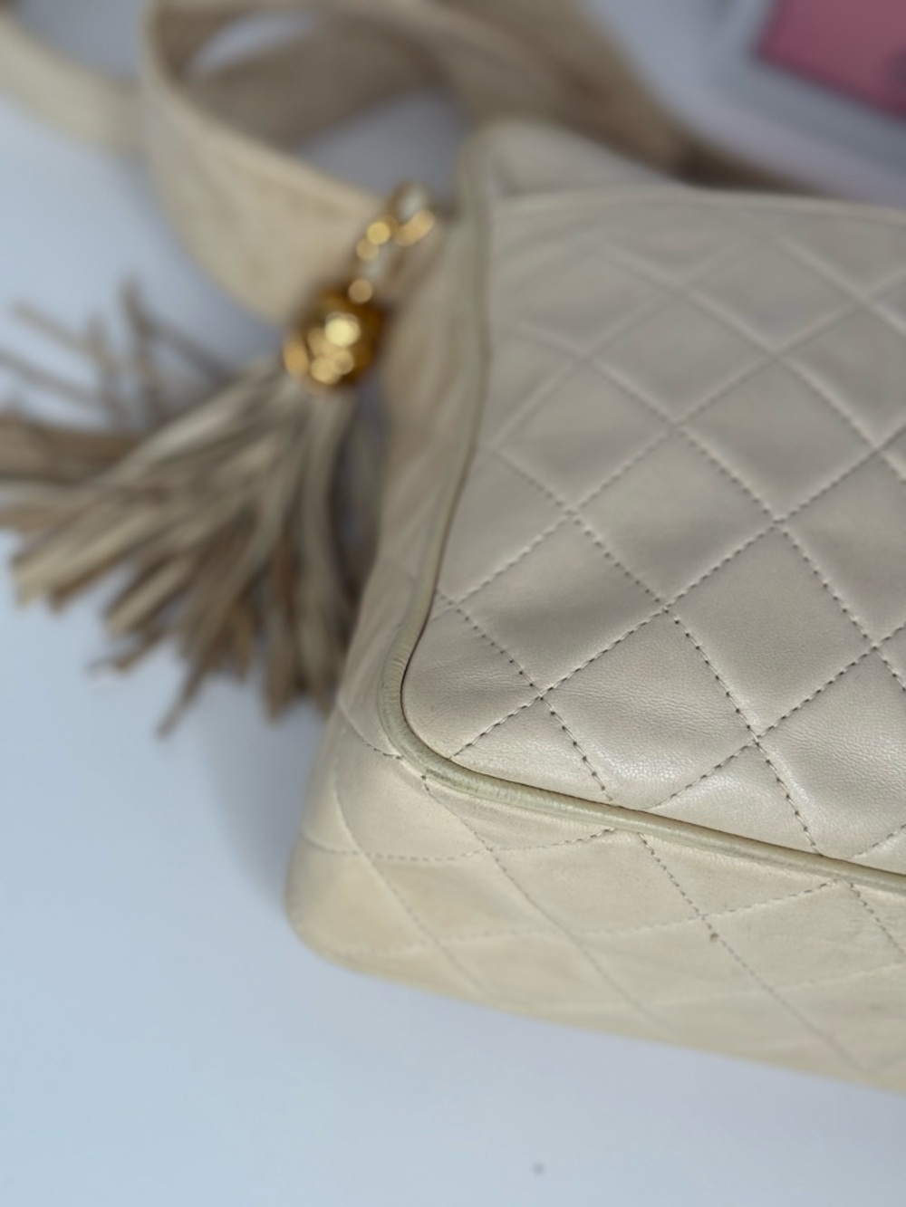 Chanel Quilted CC Tassel Camera Bag Cream /with COA - Picture 13 of 15